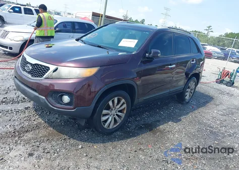 2011 Kia Sorento Ex from USA, damaged, VIN 5XYKU3A11BG091105